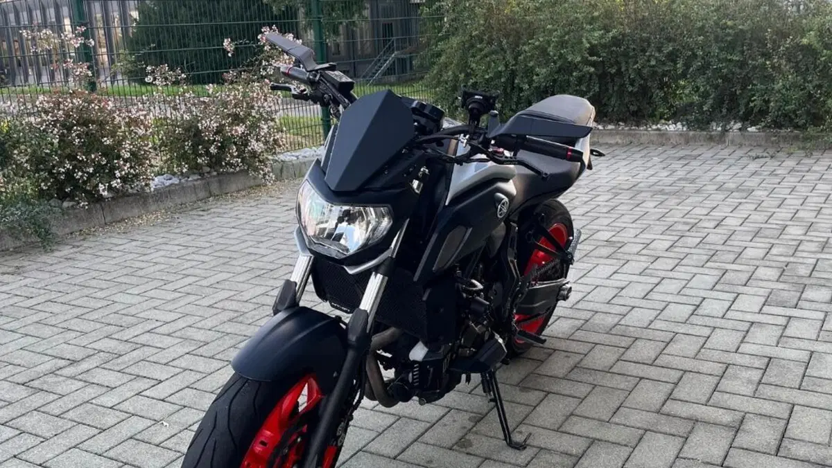 Yamaha MT-07 (2018 - 20)  (5)