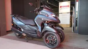 Yamaha Tricity 300 (2021 - 24)  (3)
