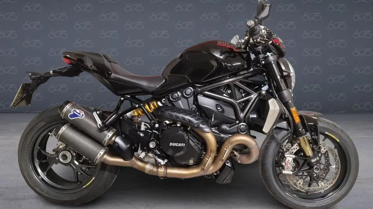 Ducati Monster 1200 R (2016 - 19) 