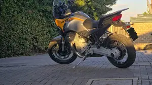 Moto Guzzi Stelvio (2024 - 26)  (3)