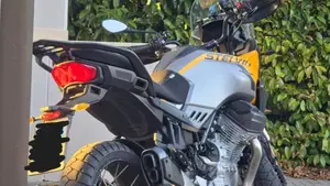 Moto Guzzi Stelvio (2024 - 26)  (4)