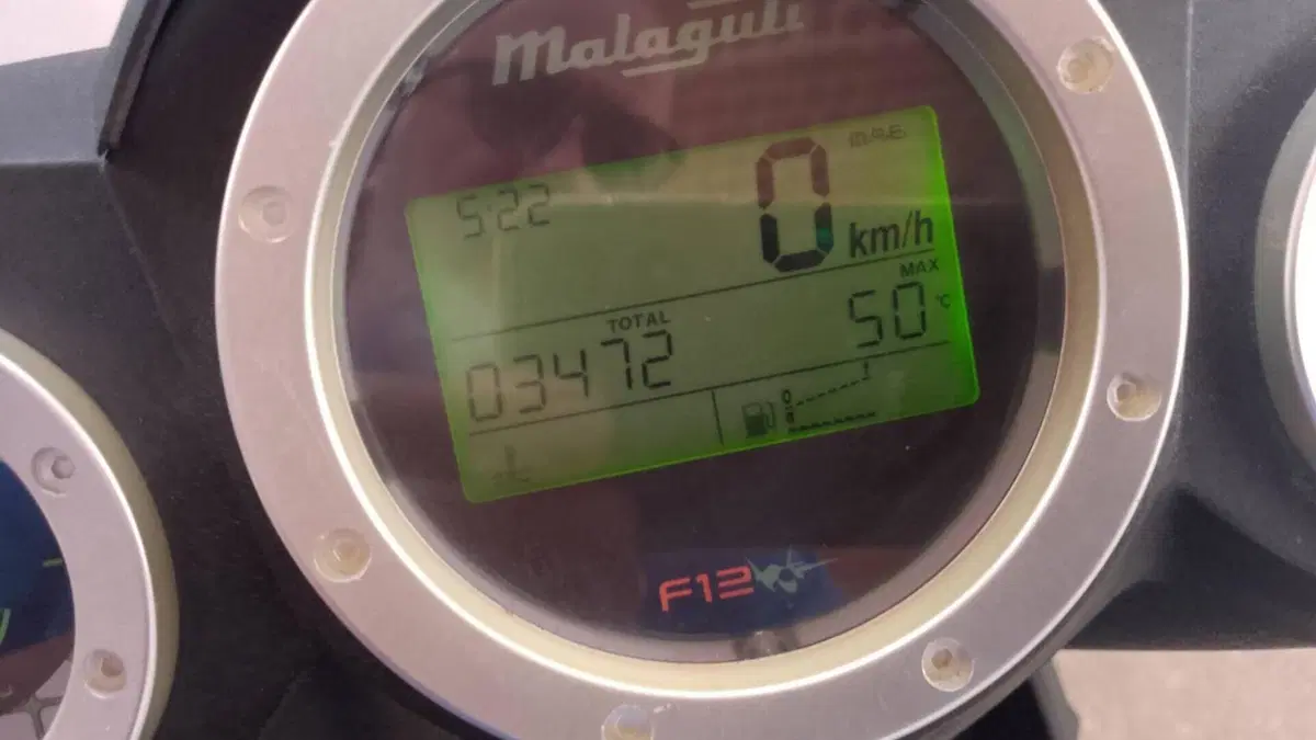 Malaguti F12 Phantom 50 Cat. Racing Life  (8)