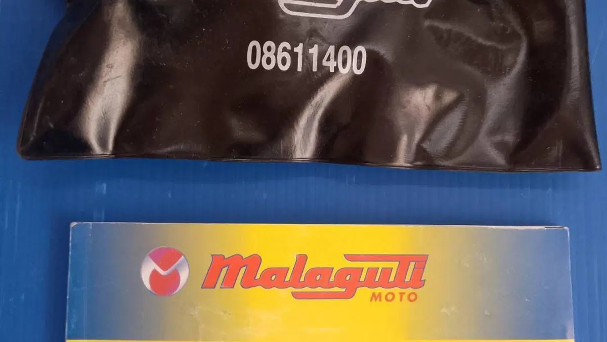Malaguti F12 Phantom 50 Cat. Racing Life  (9)