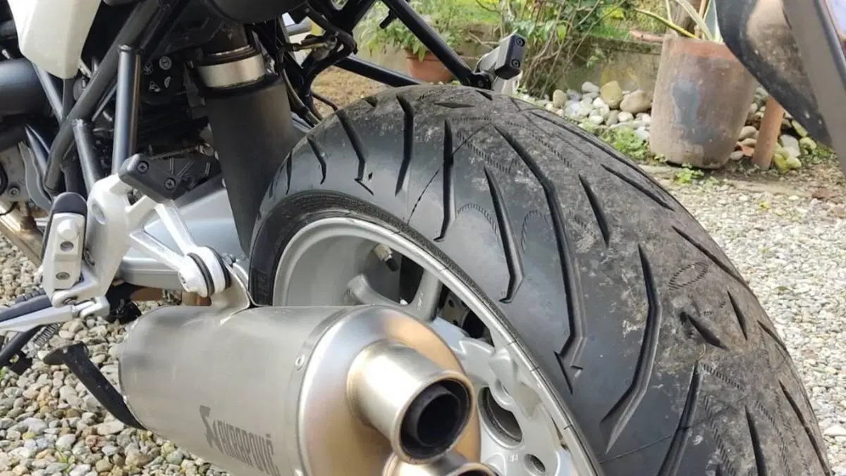 Bmw R 1200 R (2006 - 11)  (7)