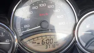 Yamaha T-Max 500 (2008 - 12)  (9)