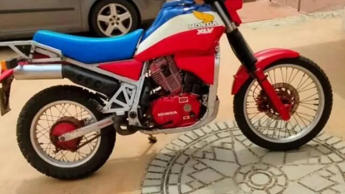 Honda   (4)