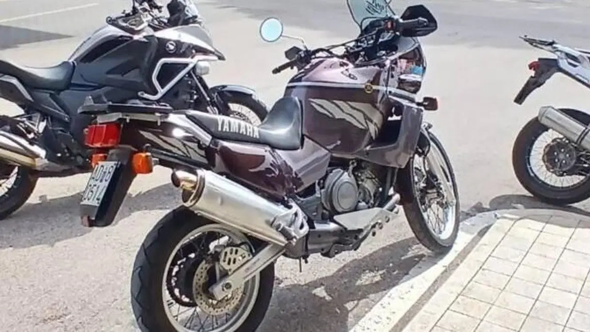 Yamaha XTZ 750 SuperTéneré (1989 - 98)  (4)