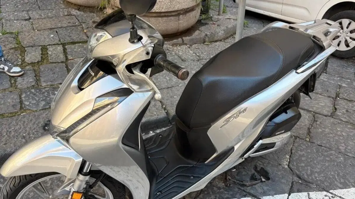 Honda SH 125i (2017 - 19)  (2)