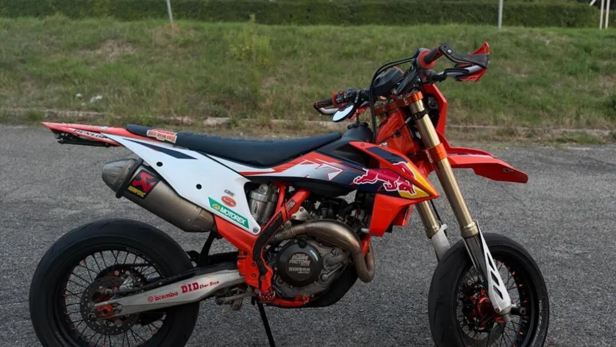 KTM 450 SX-F (2021)  (2)
