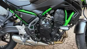Kawasaki Z 650 Sport (2021 - 24)  (8)