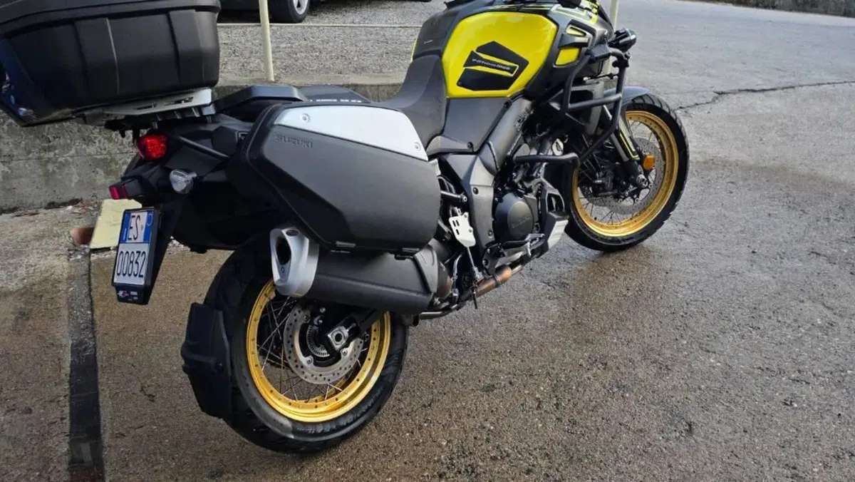 Suzuki V-Strom 1000XT (2017 - 20)  (9)