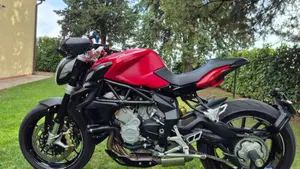 MV Agusta Dragster 800 (2014 - 19)  (2)