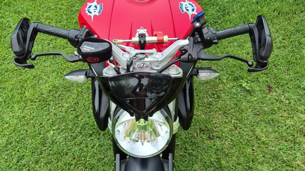 MV Agusta Dragster 800 (2014 - 19)  (6)