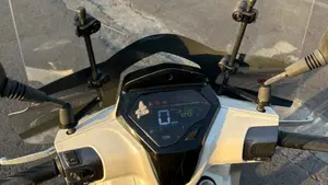 Sym Symphony 200 ST (2021 - 24)  (4)