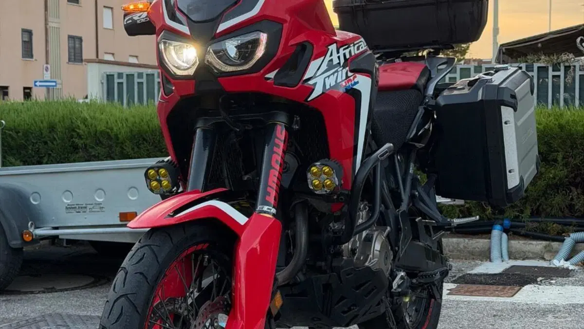 Honda Africa Twin CRF 1000L ABS Travel Edition (2016 - 17) 