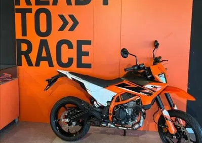 KTM 125 SMC R (2025 - 26) - Annuncio 9950164
