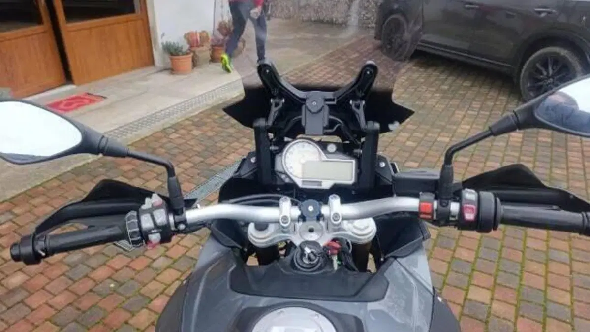 Bmw S 1000 XR (2015 - 16)  (2)