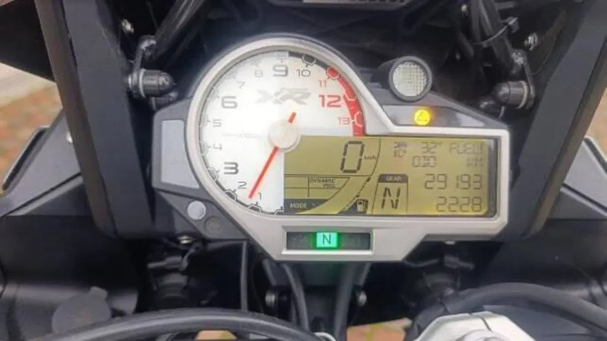Bmw S 1000 XR (2015 - 16)  (8)