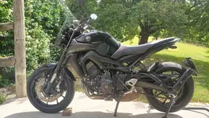 Yamaha MT-09 (2017 - 20)  (3)