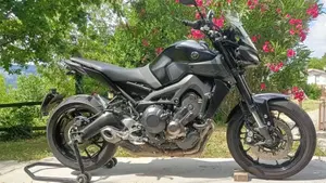Yamaha MT-09 (2017 - 20)  (4)