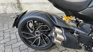 Ducati Diavel V4 (2023 - 26)  (8)