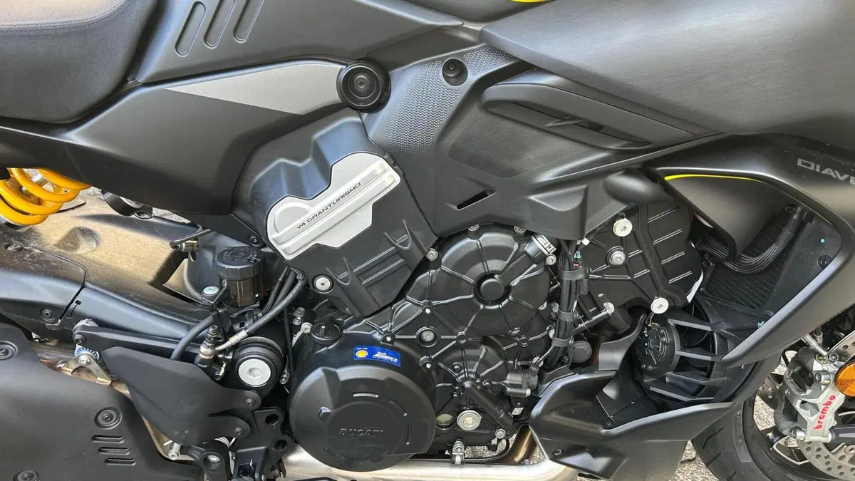 Ducati Diavel V4 (2023 - 26)  (9)