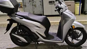 Honda SH 125 (2026)  (4)