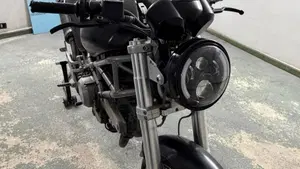Ducati Monster 620 Dark SD (2003 - 05)  (2)