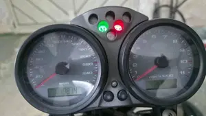 Ducati Monster 620 Dark SD (2003 - 05)  (5)