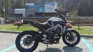 Yamaha MT-09 ABS (2016) 