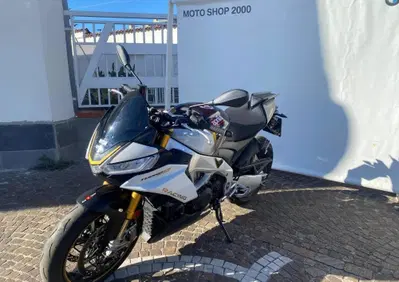 Aprilia Tuono V4 Factory (2021 - 24) - Annuncio 10119028