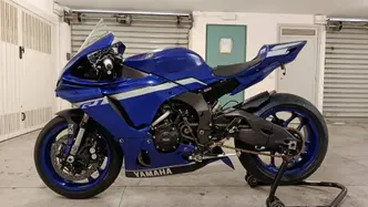 Yamaha YZF R1 (2020 - 25) usata