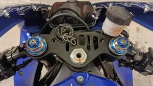 Yamaha YZF R1 (2020 - 25)  (6)
