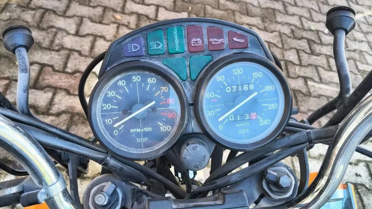 Moto Guzzi V 65 C (1985 - 88)  (6)