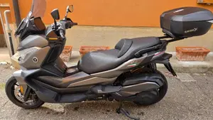 Voge Sfida SR4 (2022 - 24)  (3)