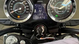 Kawasaki Z 650 RS (2022 - 24)  (5)
