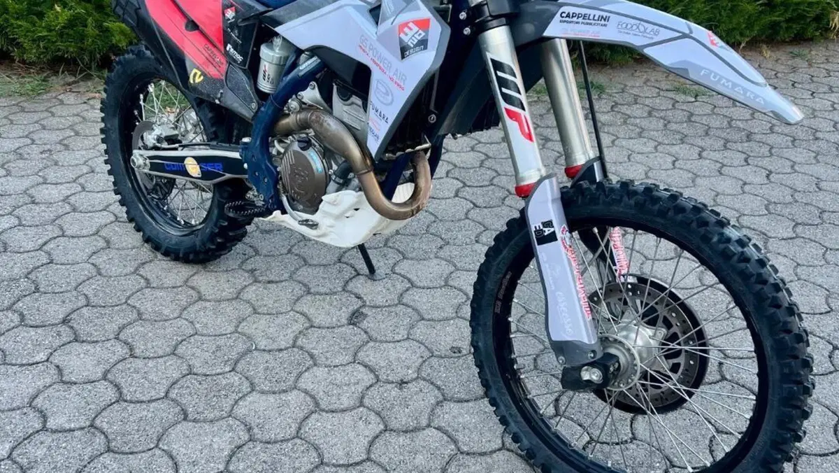Husqvarna FE 250 (2022) 