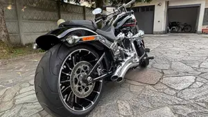 Harley-Davidson Breakout 117 (2023 - 24)  (2)