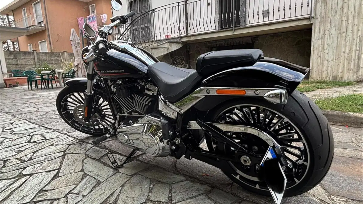 Harley-Davidson Breakout 117 (2023 - 24)  (4)