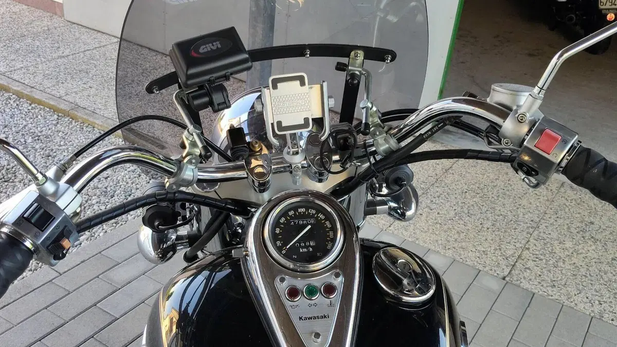 Kawasaki VN 800 Classic (2001 - 06)  (5)