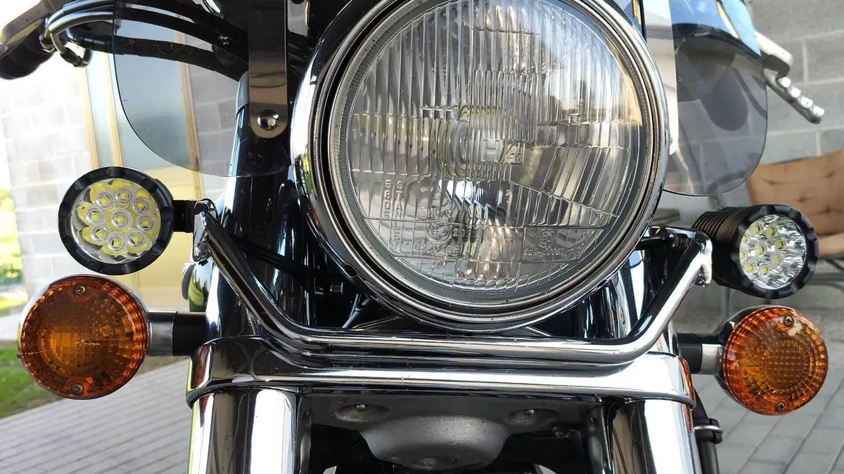 Kawasaki VN 800 Classic (2001 - 06)  (7)