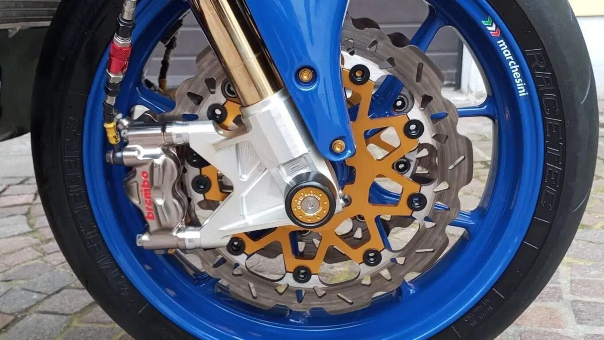 Ducati   (17)