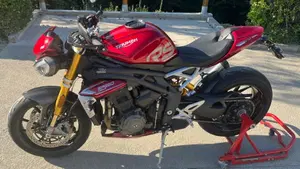 Triumph Speed Triple 1200 RS (2021 - 24)  (2)