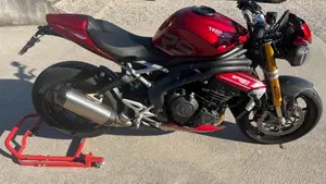 Triumph Speed Triple 1200 RS (2021 - 24)  (3)