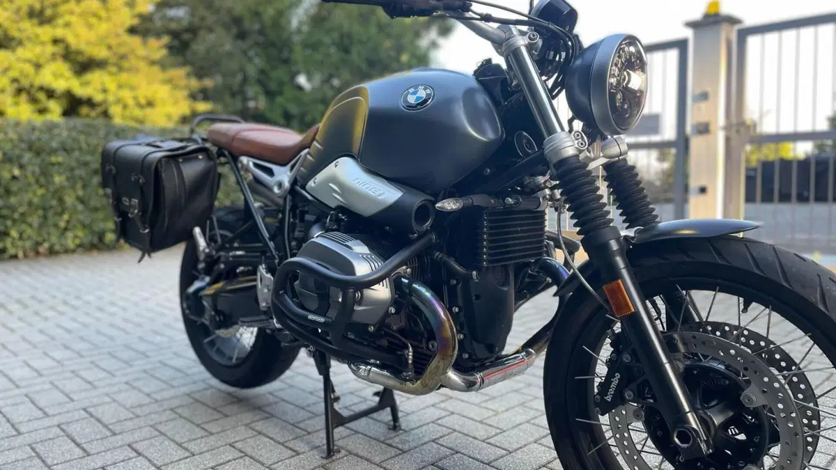 Bmw R nineT 1200 Scrambler (2016 - 20)  (2)