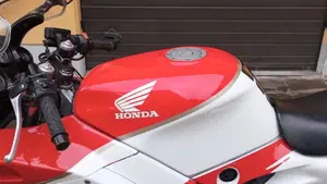 Honda   (8)