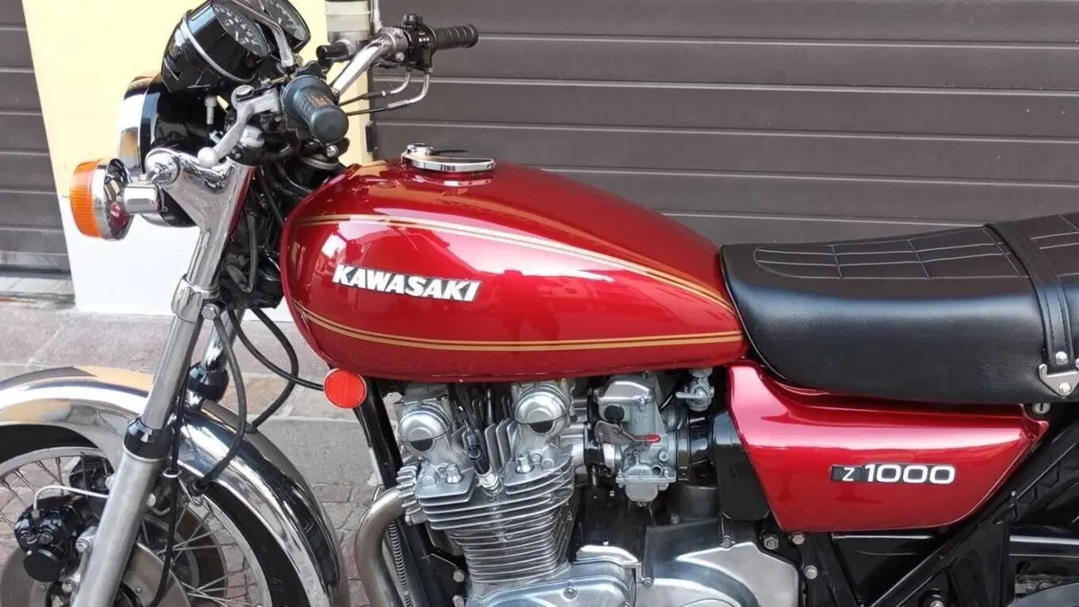 Kawasaki   (10)
