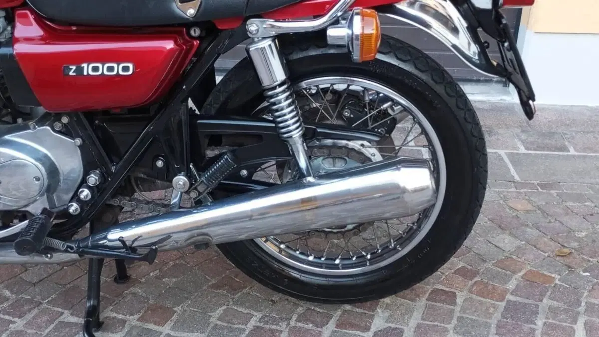 Kawasaki   (13)