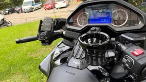 Honda GL 1800 Gold Wing Tour DCT & Airbag (2022 - 24)  (9)