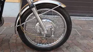 Kawasaki   (16)